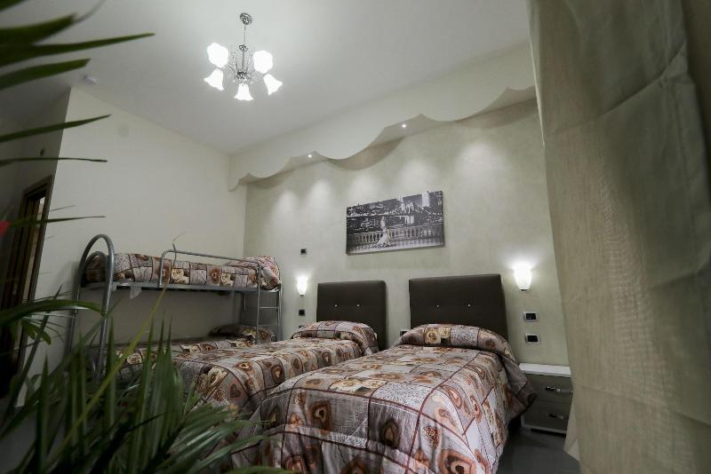 Donn'Anna Suite Неаполь Экстерьер фото