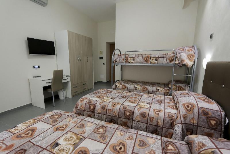 Donn'Anna Suite Неаполь Экстерьер фото