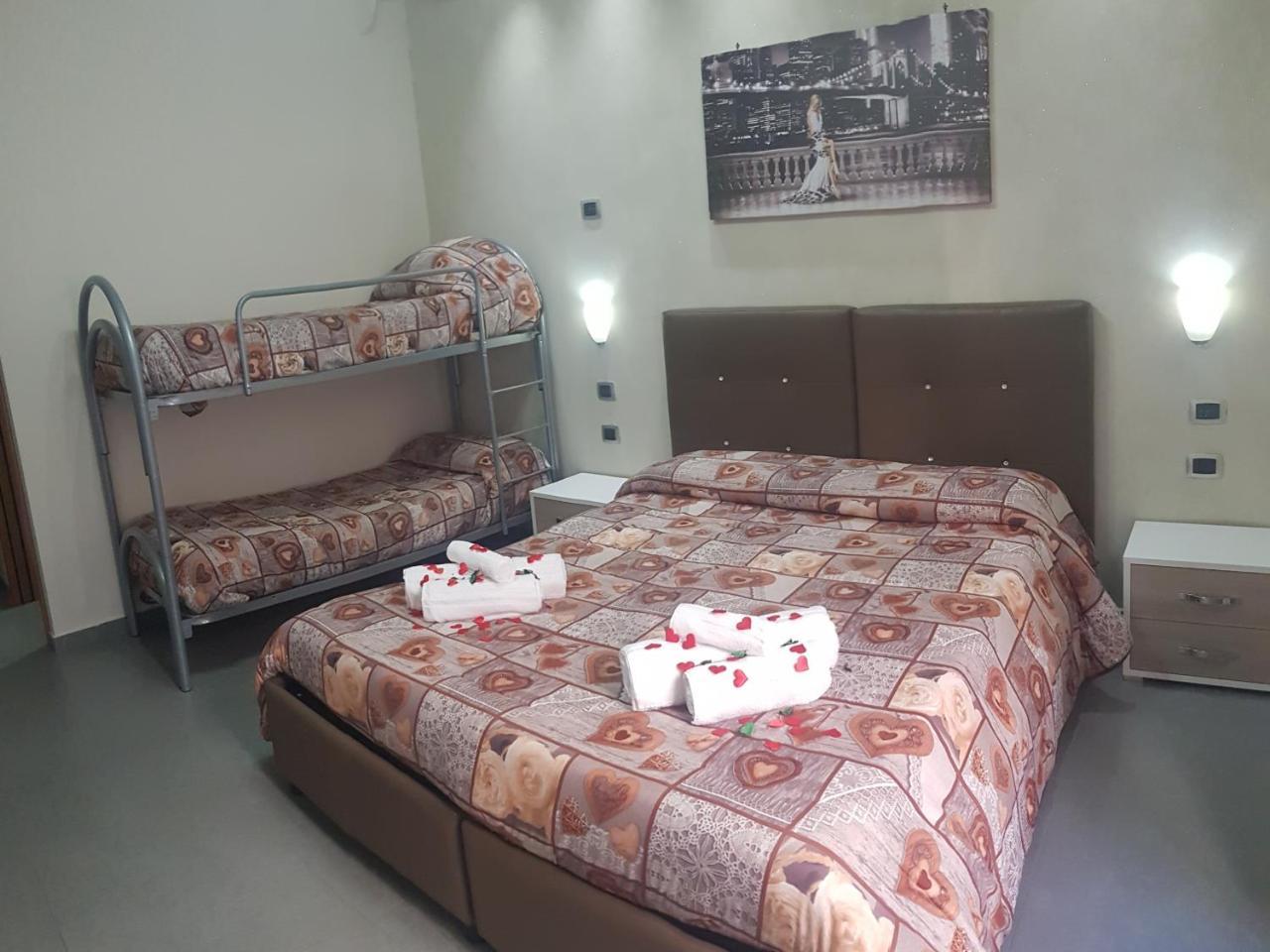 Donn'Anna Suite Неаполь Экстерьер фото